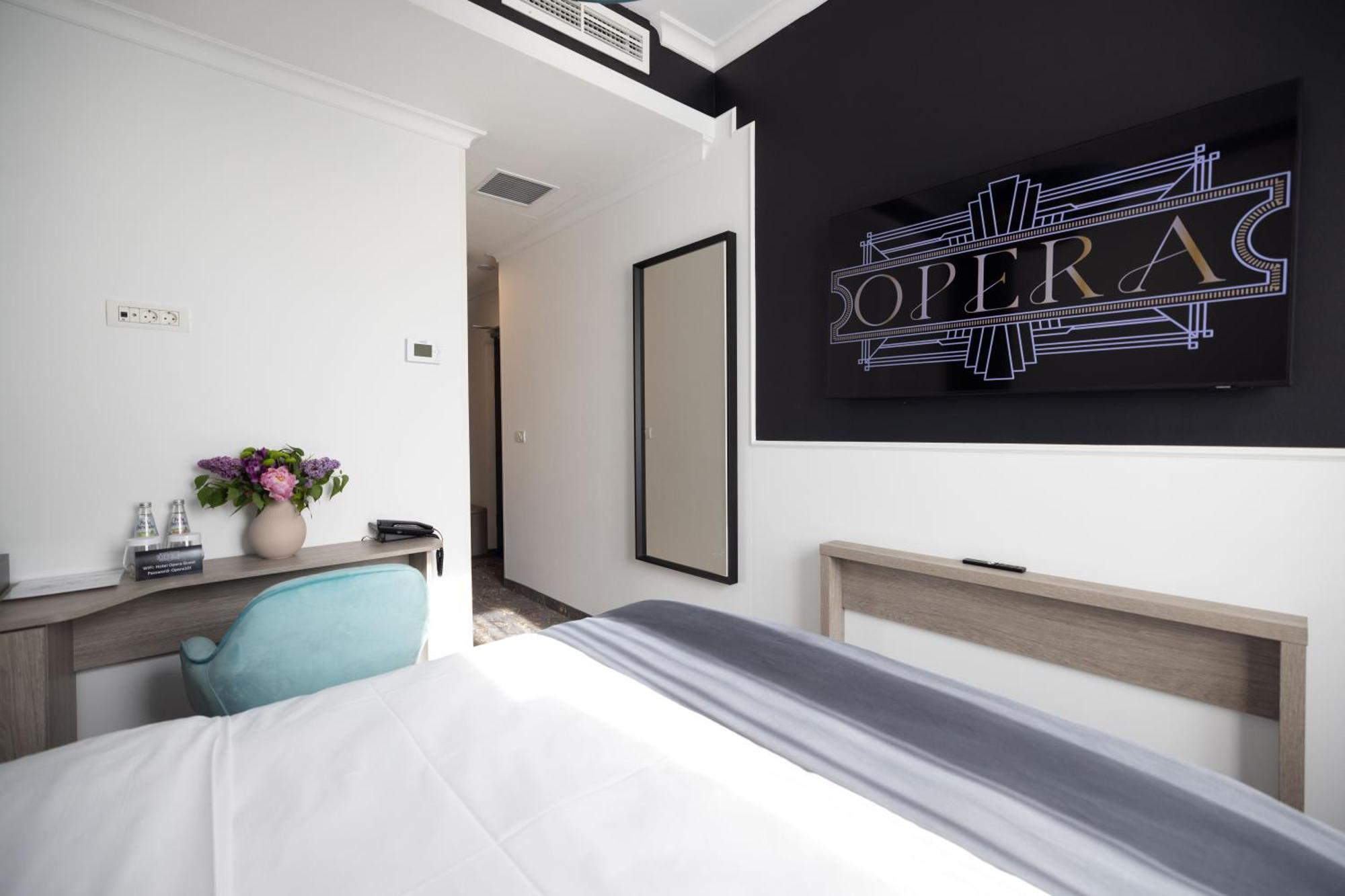 Opera Hotel Тімішоара Екстер'єр фото